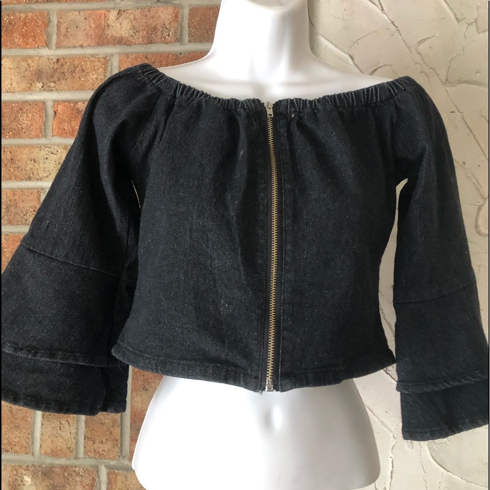 Crop denim zip top